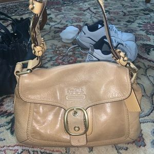 EARLY 2000’s TAN COACH PURSE